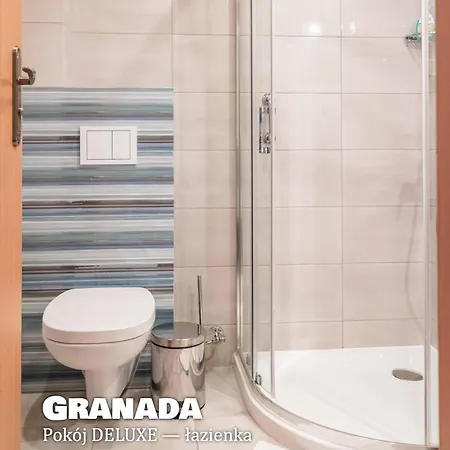 Granada & Penzion 3*