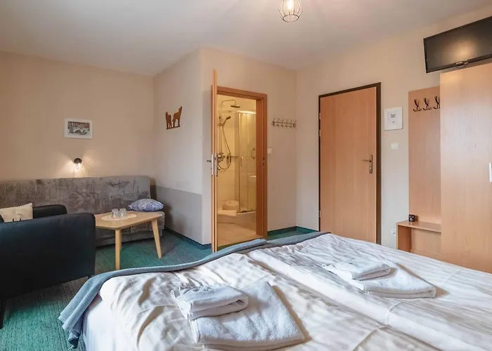 Granada & Casa de hóspedes 3*